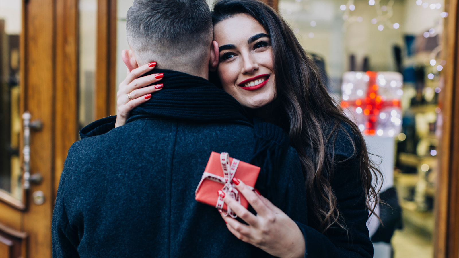 Meaningful Jewelry Gifts For Her In 2026 Guide