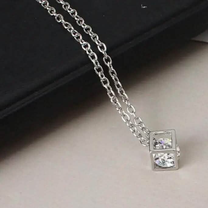 #color_white gold