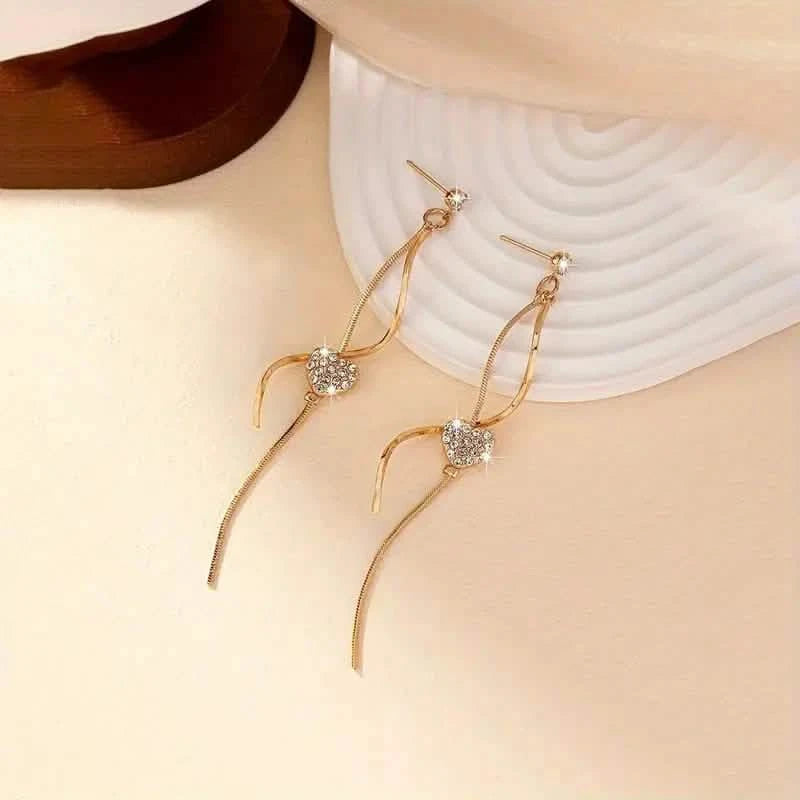 18K Gold Plated Spiral Lines Black Heart Design Dangle Earrings Earrings Gold - DailySale