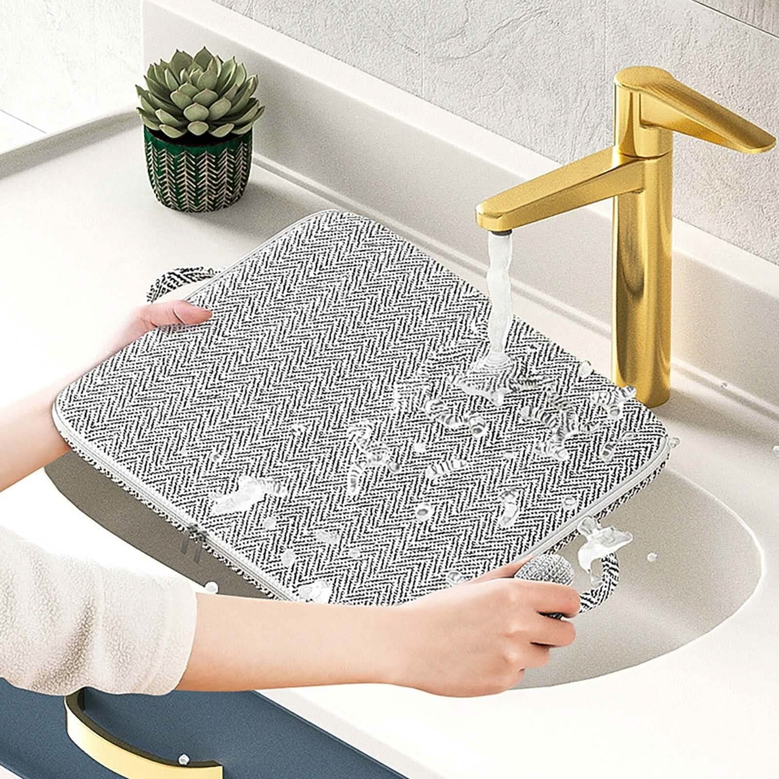 30L Foldable Fabric Clothes Storage Organizer Bag with Reinforced Handle Closet & Storage - DailySale