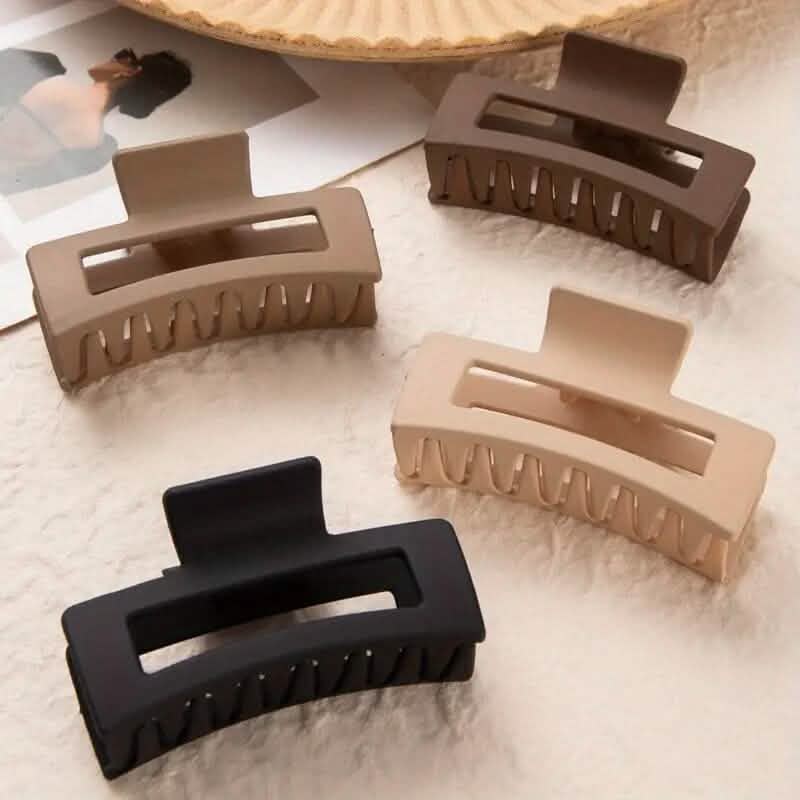 4-Piece: Solid Color Hairpin Clip Headbands & Hair Accessories - DailySale