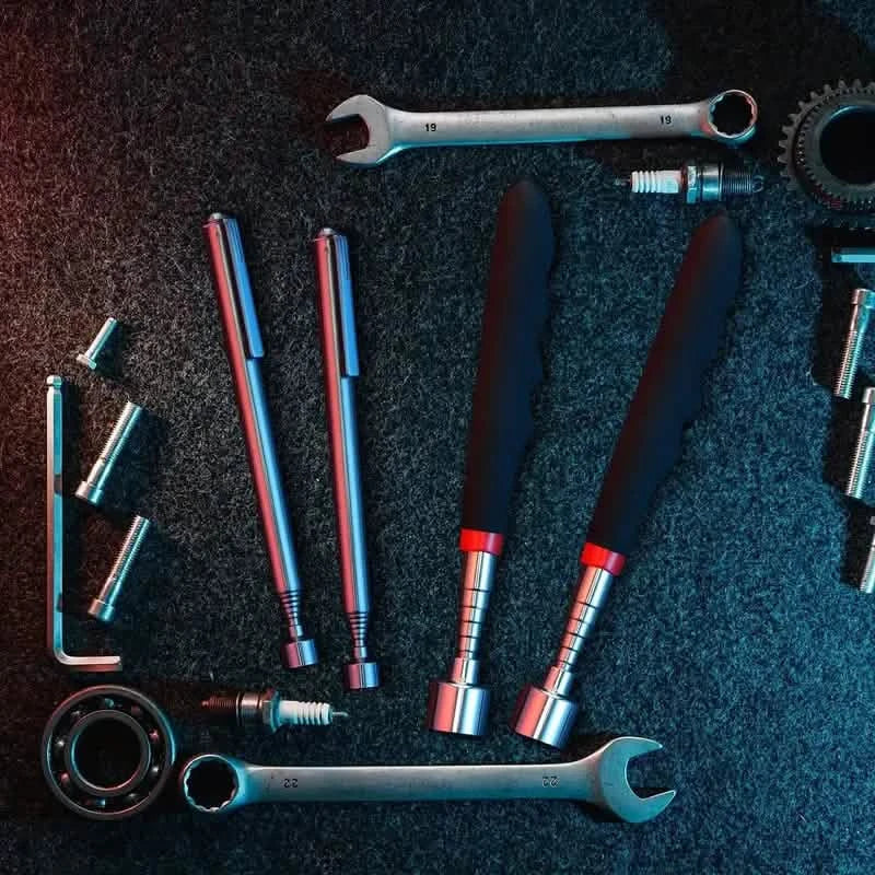 3-in-1 Telescopic Magnetic Grabber Tool – Stainless Steel, Non-Electric