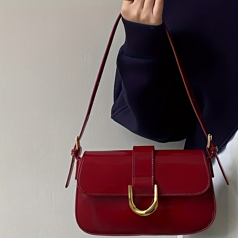 Baguette bag worn on the shoulder