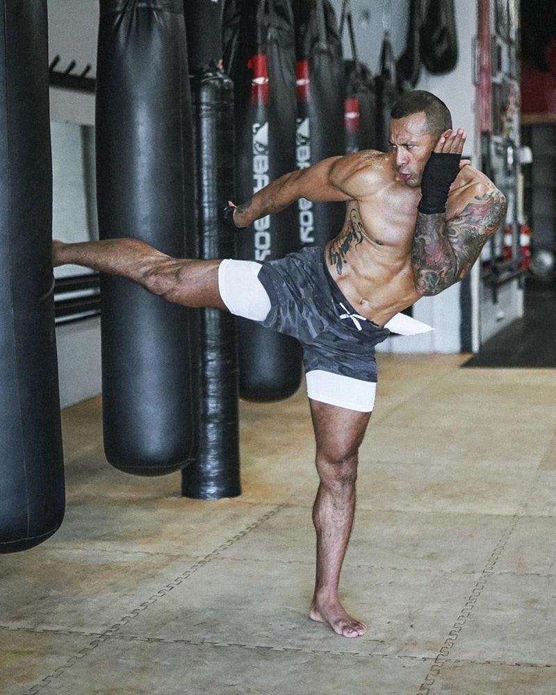 Camo Running Shorts Men Gym Sports Shorts 2 In 1 Quick Dry Workout Training Gym Fitness Jogging Short Pants Summer Men Shorts Men's Running Gym Shorts Breathable with Pockets Quick Dry Sportswear