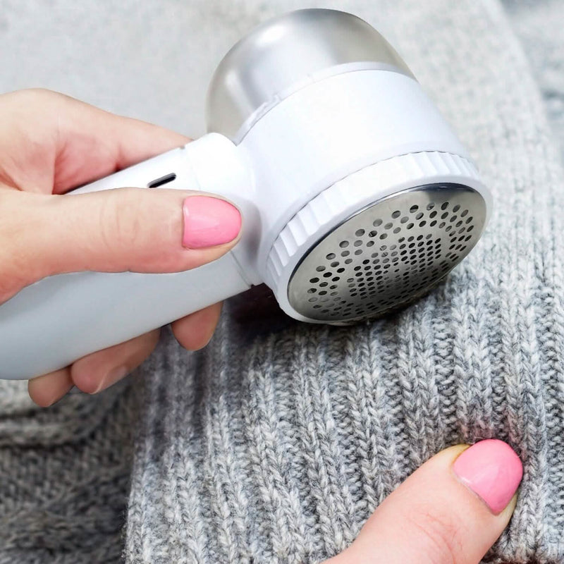 Electric Fabric Shaver with 3 Speeds Lint Brush Digital Display Household Appliances - DailySale