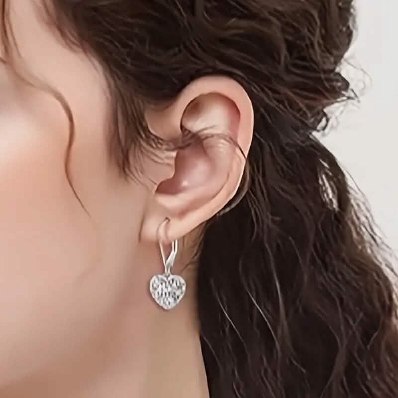 Exquisite Hollow Heart-Shaped Hoop Earrings Earrings - DailySale