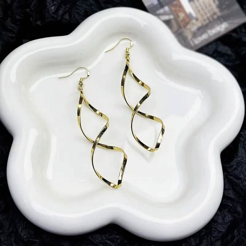 Golden Spiral Design Dangle Earrings Earrings - DailySale