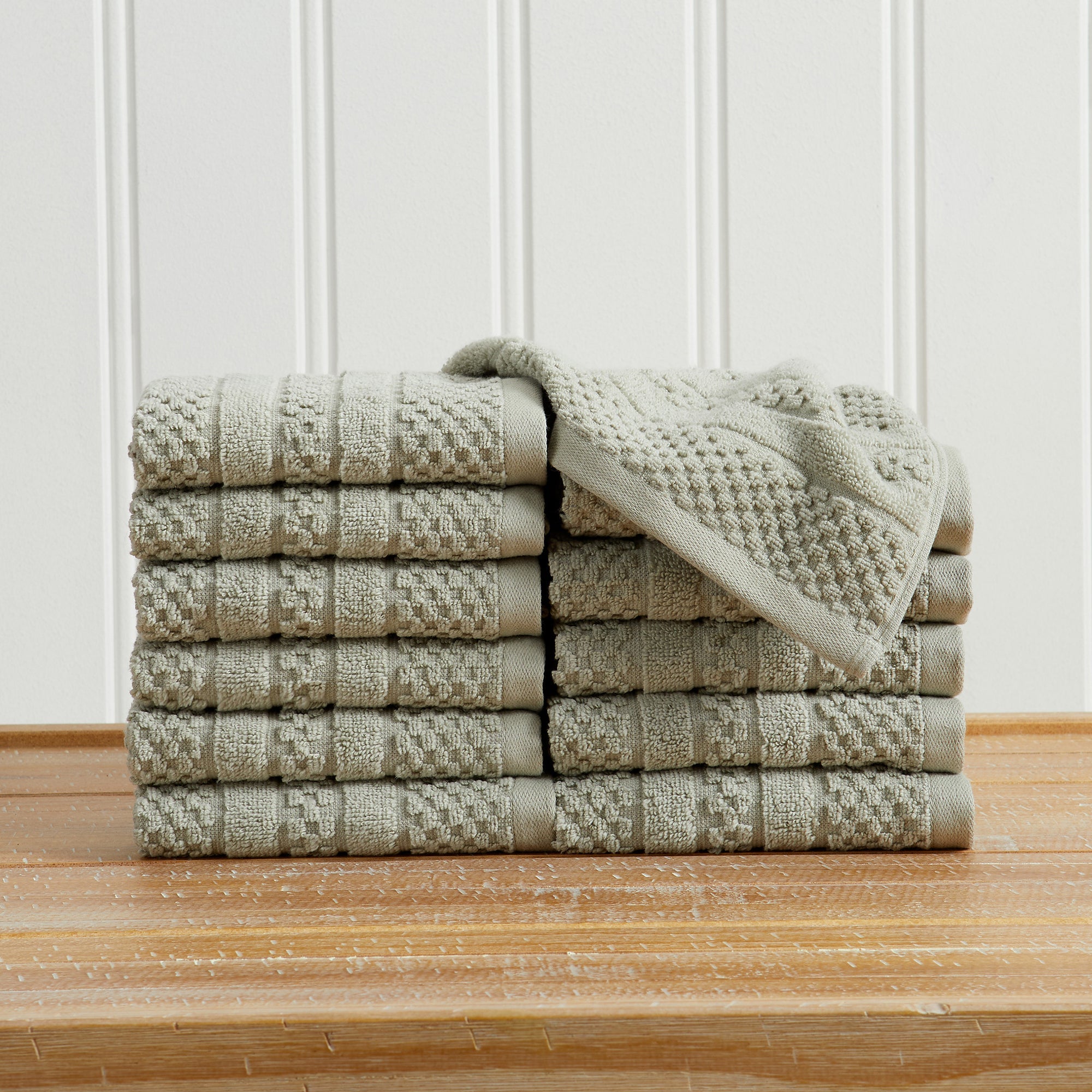 100% Cotton Checkered Jacquard Bath Towel Set - Giuliana Collection