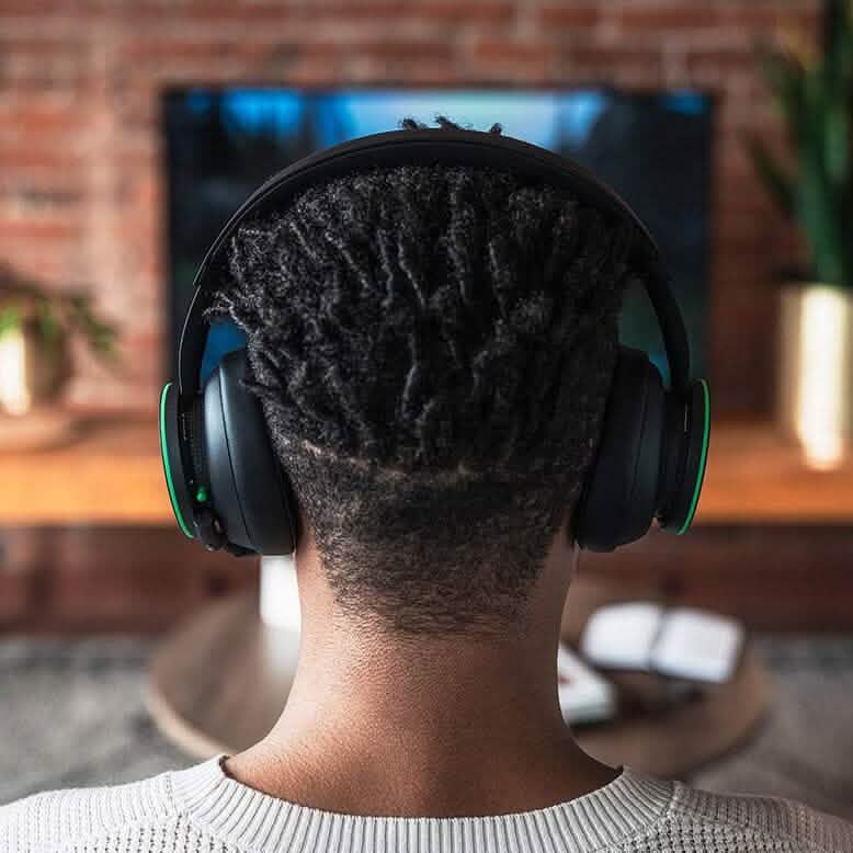 Xbox Wireless Headset (Refurbished) Headphones - DailySale