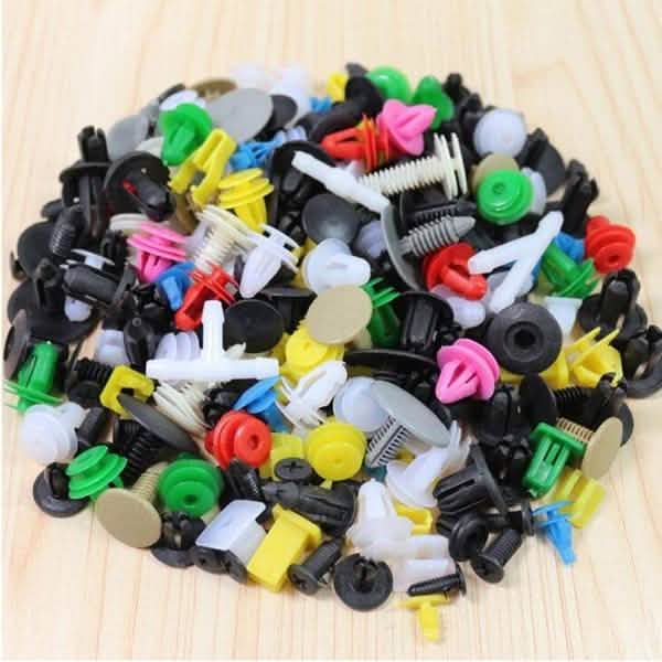 100-Piece: Universal Plastic Car Clips Automotive - DailySale