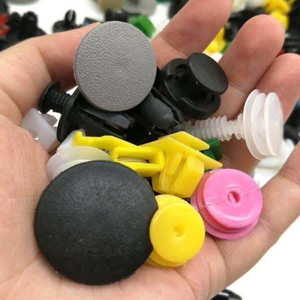 100-Piece: Universal Plastic Car Clips Automotive - DailySale