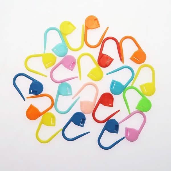 120-Pack: Mix Color Plastic Knitting Tools Locking Stitch Markers Crochet Art & Craft Supplies - DailySale