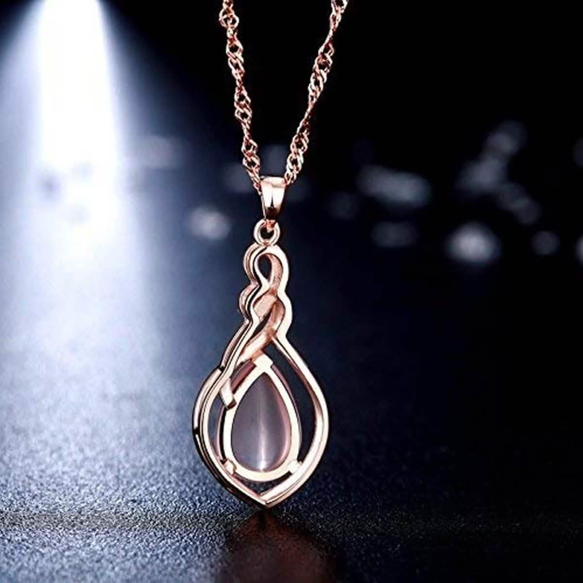 18 Kt Rose Gold Pink Rhinestone Pendant Necklace Jewelry - DailySale