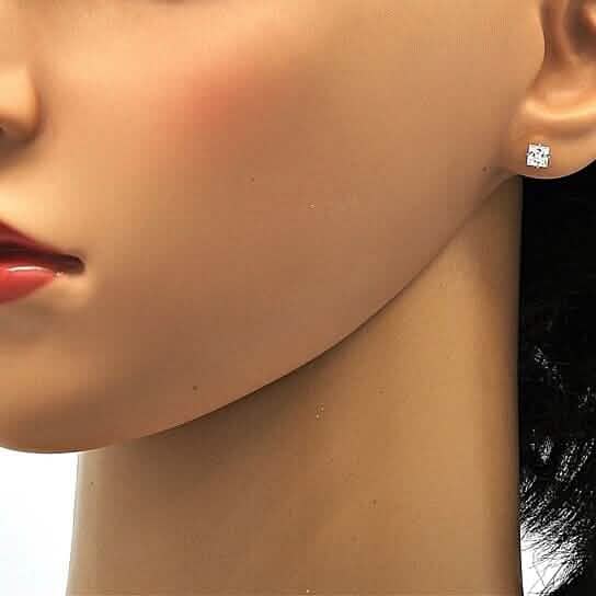 18k Gold Filled High Polish Finsh Stud Earring with Cubic Zirconia Square Golden Tone 8mm Earrings - DailySale