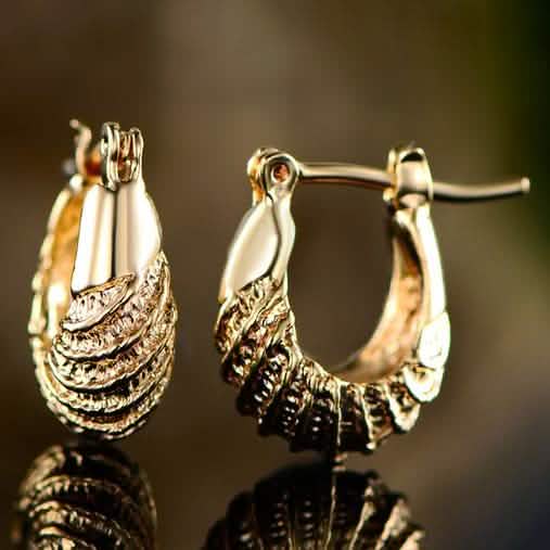 18k Gold Plated Carved Hoop Earrings Earrings - DailySale