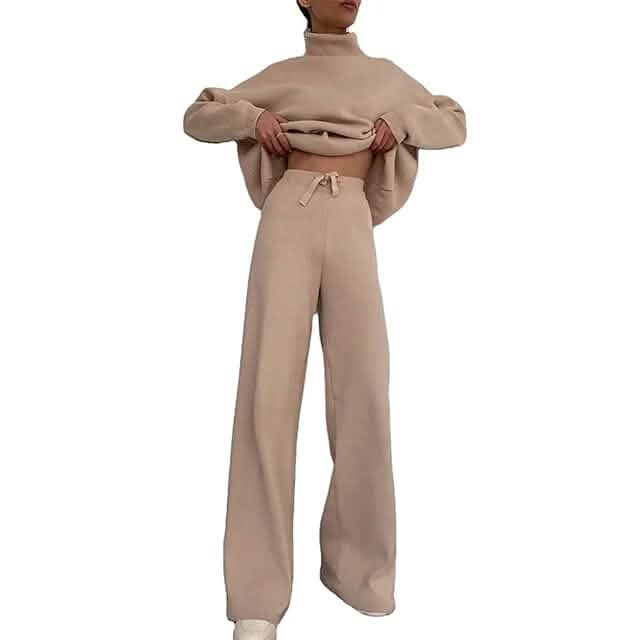 2-Piece: Women‘s Plus Size Loungewear Sets in khaki on white background