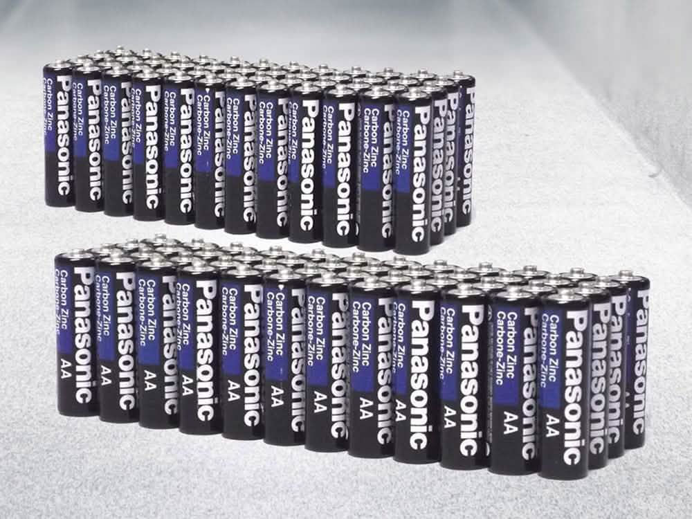 24 or 48 Pack: Panasonic AAA or AA Carbon Zinc Batteries Gadgets & Accessories - DailySale