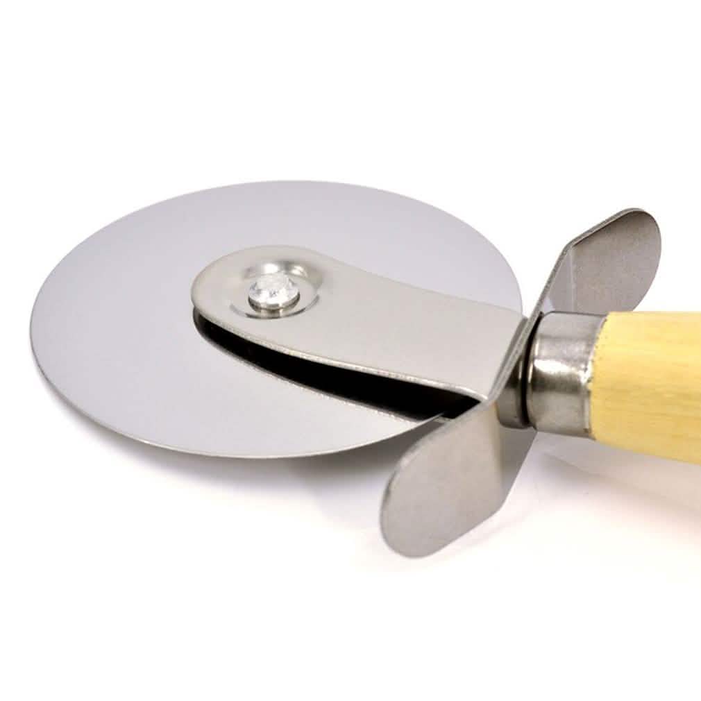 3-Piece Set: Deluxe Pizza Stone and Cutter Set Kitchen Essentials - DailySale