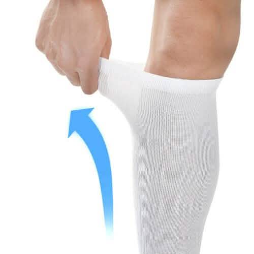 4-Pairs: White L/XL Compression Socks Running Sports Graduated Travel Sports & Outdoors - DailySale