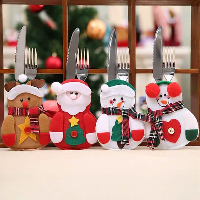 4-Piece: Holiday Tableware Sets Christmas Knife And Fork Bags Holiday Decor & Apparel - DailySale