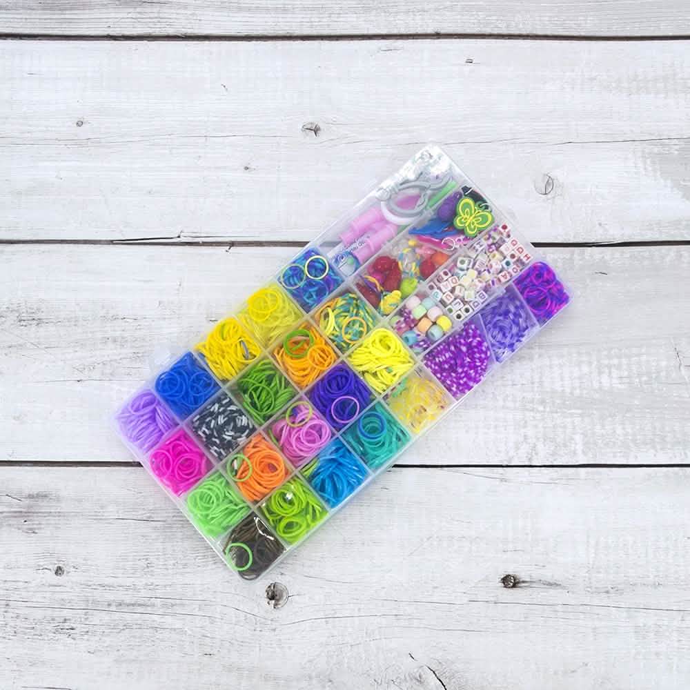 4400-Piece: Bracelet With Charm Kit Toys & Hobbies - DailySale