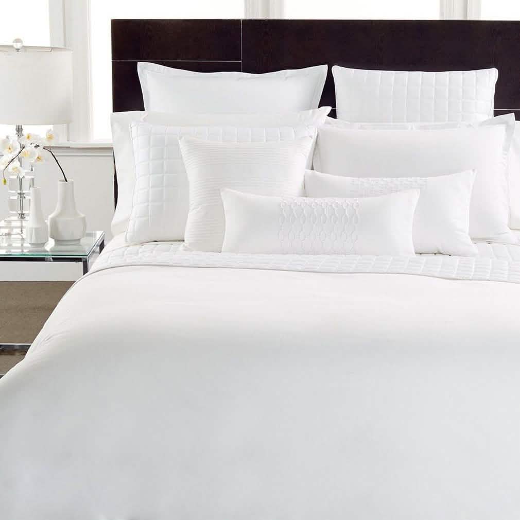 Front top view of full 6-Piece Set of Egyptian Comfort 1600 Count Deep Pocket Bed Sheets, laid out on a queen-size bed