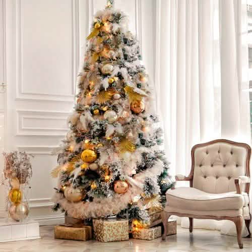 7.5 Ft. Hinged Artificial Fir Christmas Tree Holiday Decor & Apparel - DailySale