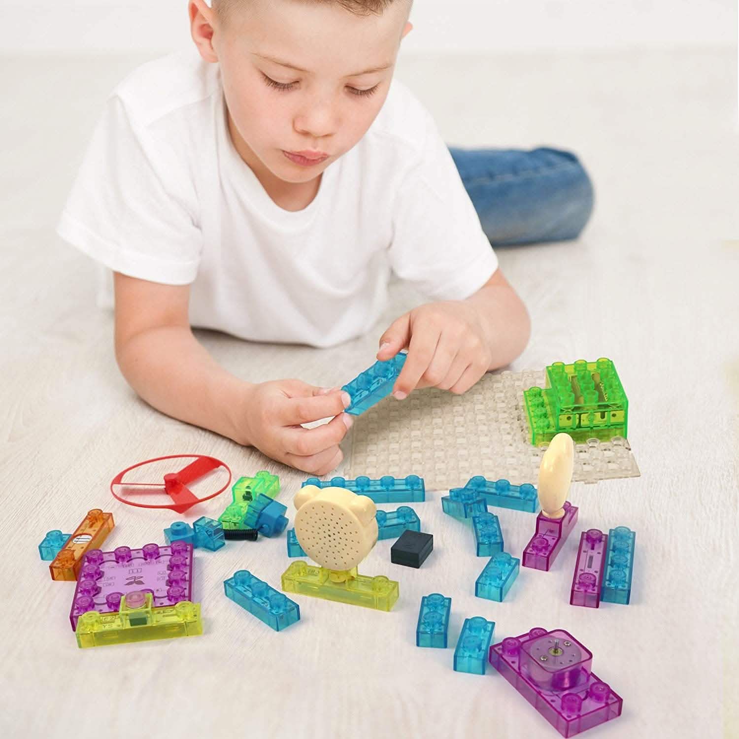 Pantheon Circuit Kit with Lighted Bricks - DailySale, Inc