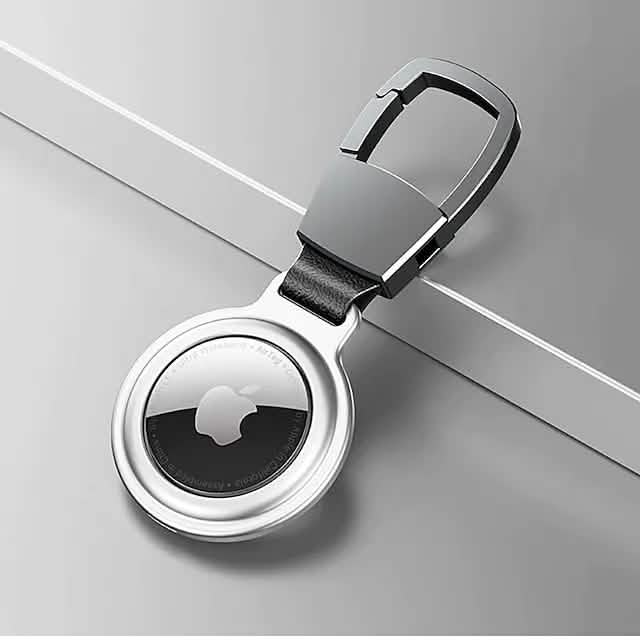 Apple Airtag Magnetic Case with Keychain Mobile Accessories Silver - DailySale