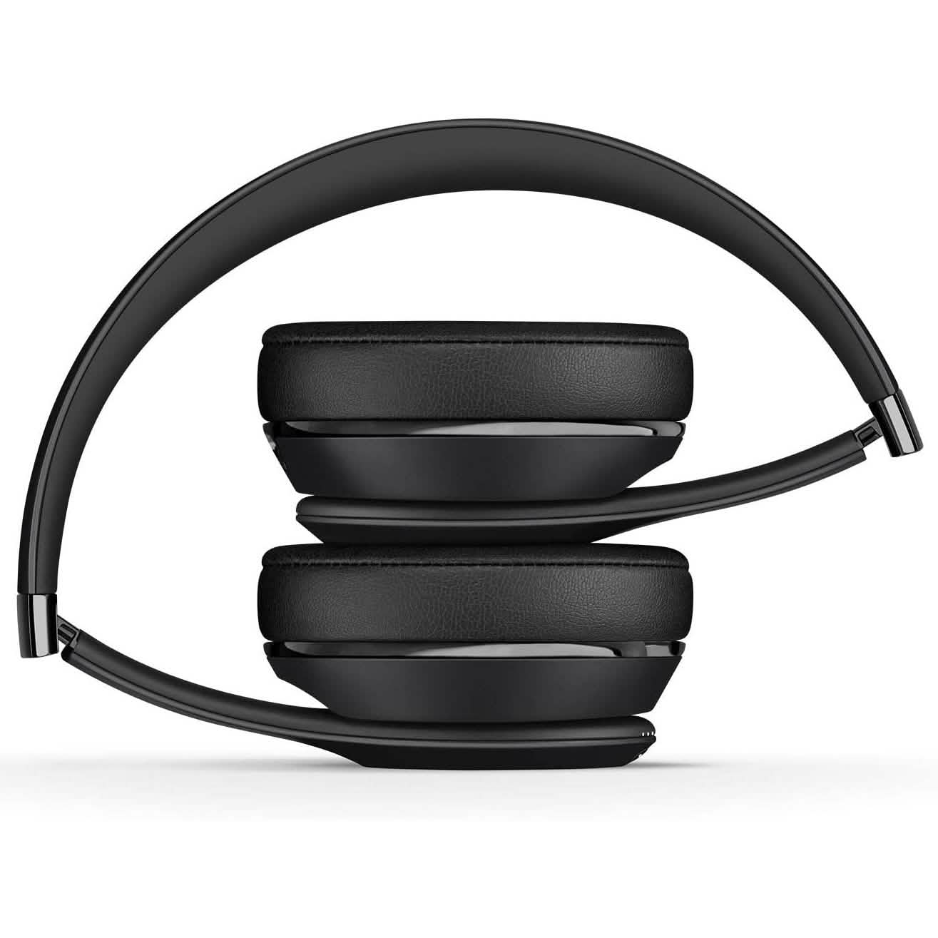 Collapsed Beats Solo 3 Wired Headphones (Refurbished) in black