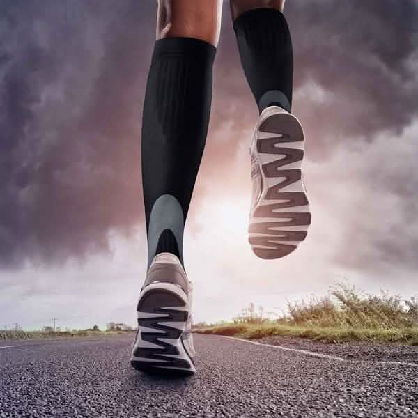Compression Running Socks for Men and Women Wellness & Fitness - DailySale