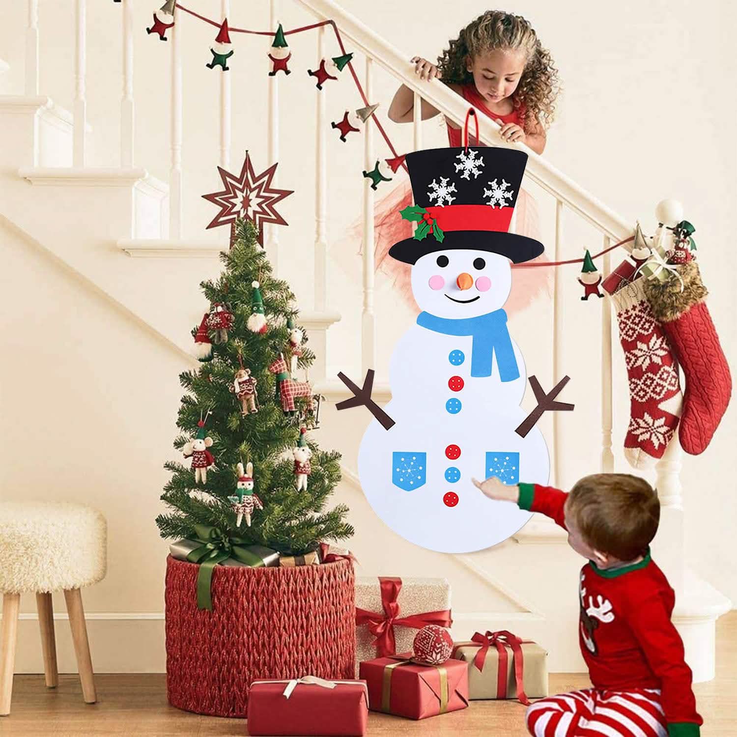 DIY Felt Christmas Hanging Decorations Kits with 54 Piece Detachable Ornaments Holiday Decor & Apparel - DailySale