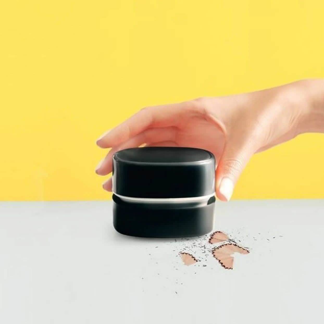 iJoy Ta-Da Battery Powered Mini Desktop Vacuum Cleaner Household Appliances - DailySale