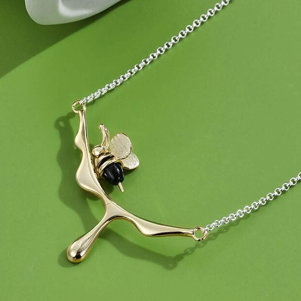 INALIS 925 Sterling Silver Pendant Cute Bee Agate Stone Luxurious Necklace Necklaces - DailySale