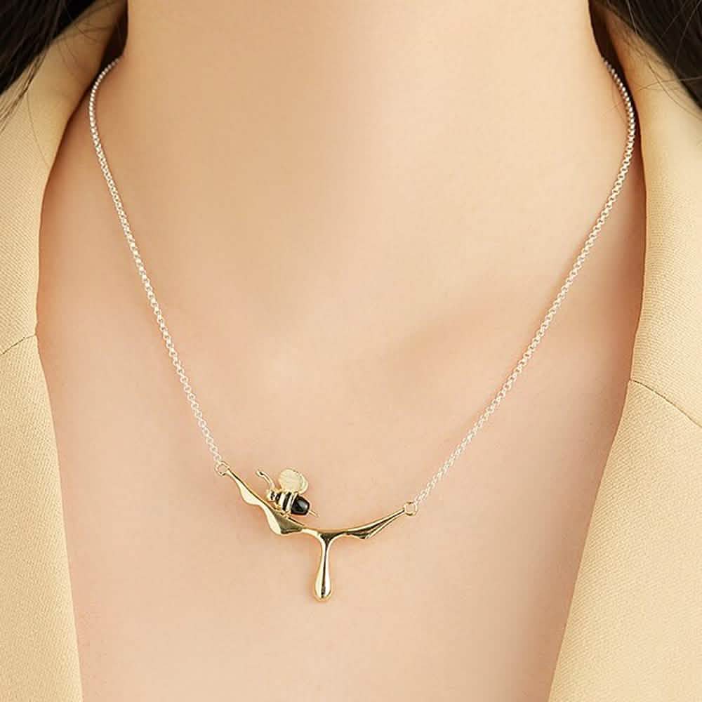 INALIS 925 Sterling Silver Pendant Cute Bee Agate Stone Luxurious Necklace Necklaces - DailySale