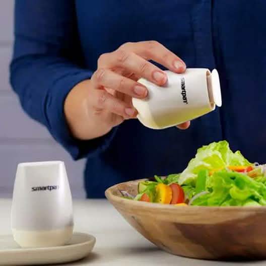 Magnetic Salt and Pepper Shaker Set Kitchen & Dining - DailySale