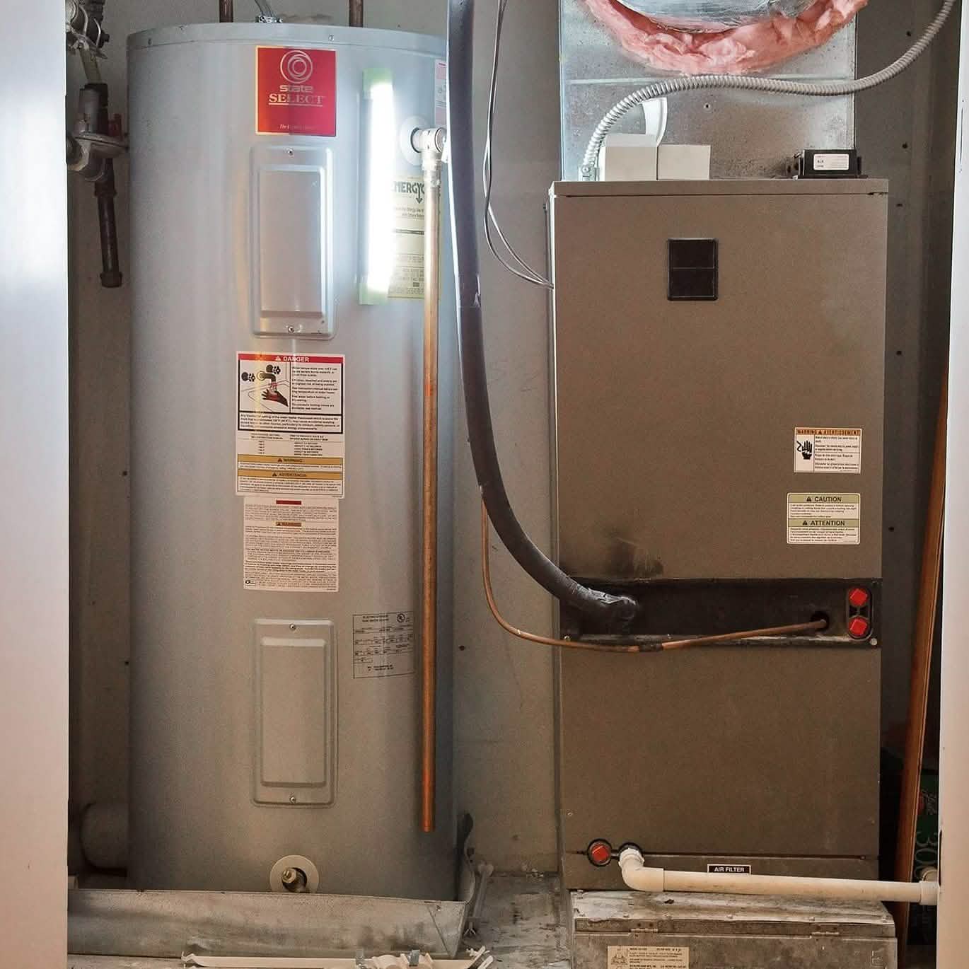 OEMTOOLS 24603 200 Lumen Rechargeable Multi Use Work Light Lighting & Decor - DailySale