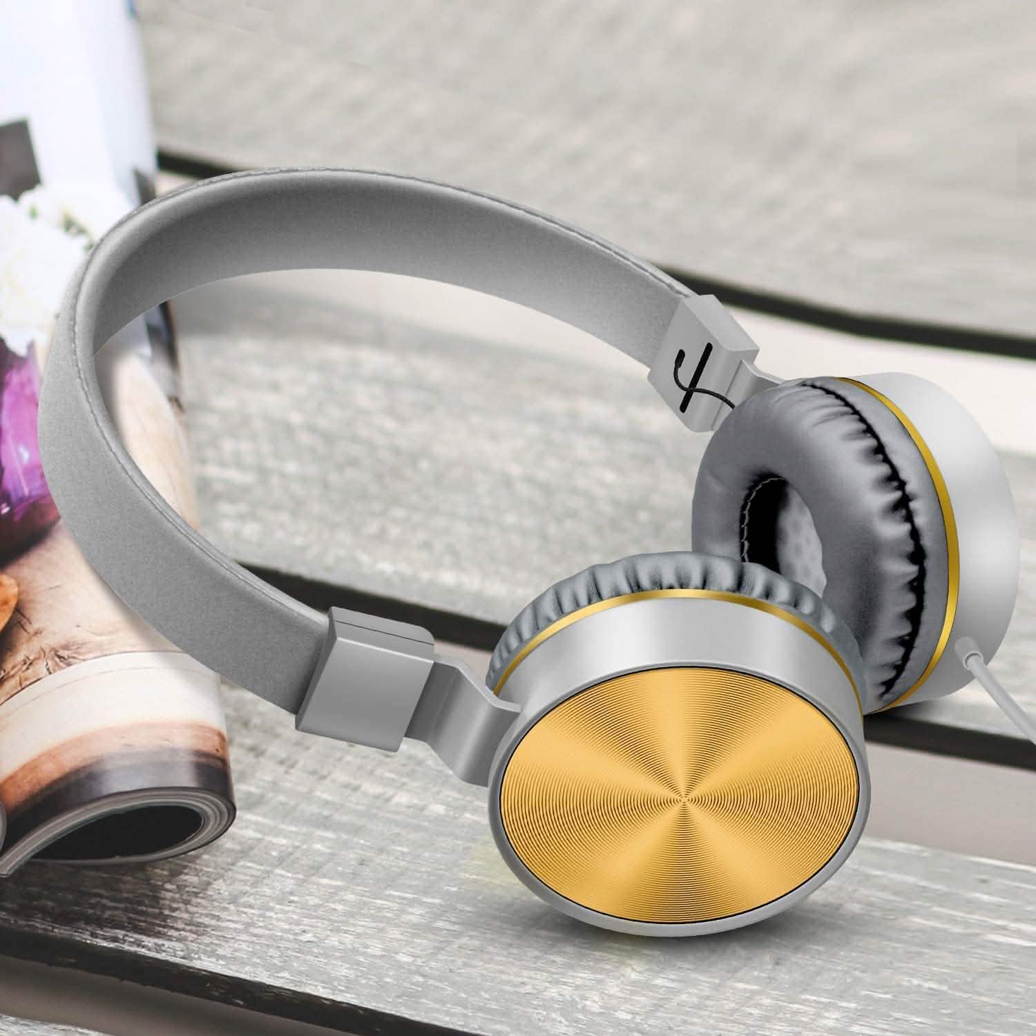 On-Ear Headphones with Built-in Mic, Portable Audio Headset with Adjustable Headband Headphones & Audio - DailySale