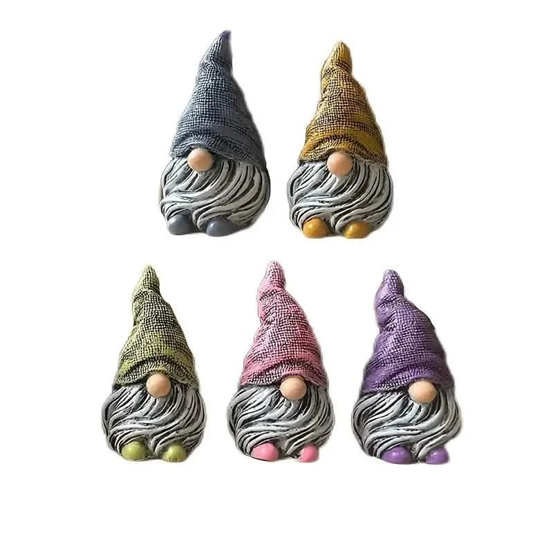 Resin Garden Gnome Statue Furniture & Decor - DailySale