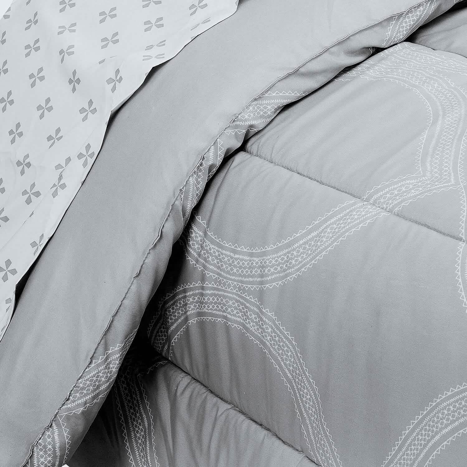 Sloane Street Ogee Bed in a Bag with Solid Reverse Comforter Bedding - DailySale