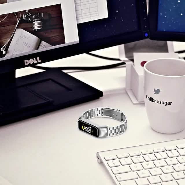 Smart Watch Band for Samsung Galaxy Fit 2(SM-R220) Smart Watches - DailySale