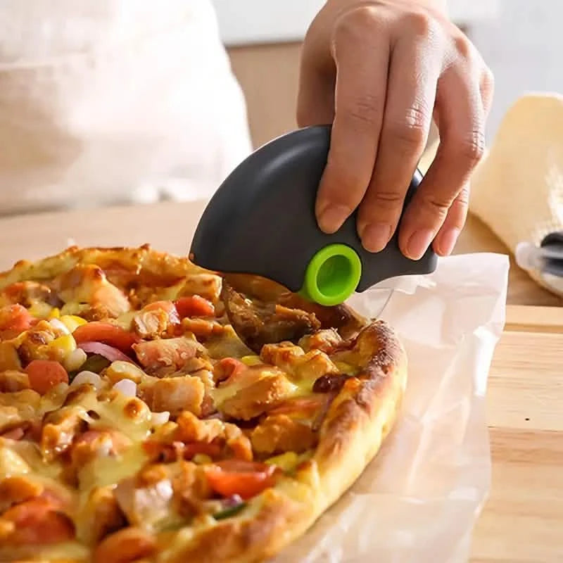 Stainless Steel Round Wheel Cutter with Lid Kitchen Tools & Gadgets - DailySale