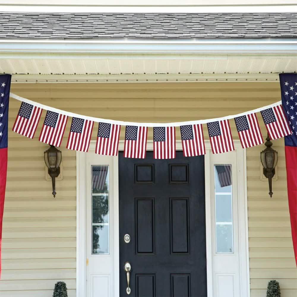 USA American String Pennant Banners Holiday Decor & Apparel - DailySale