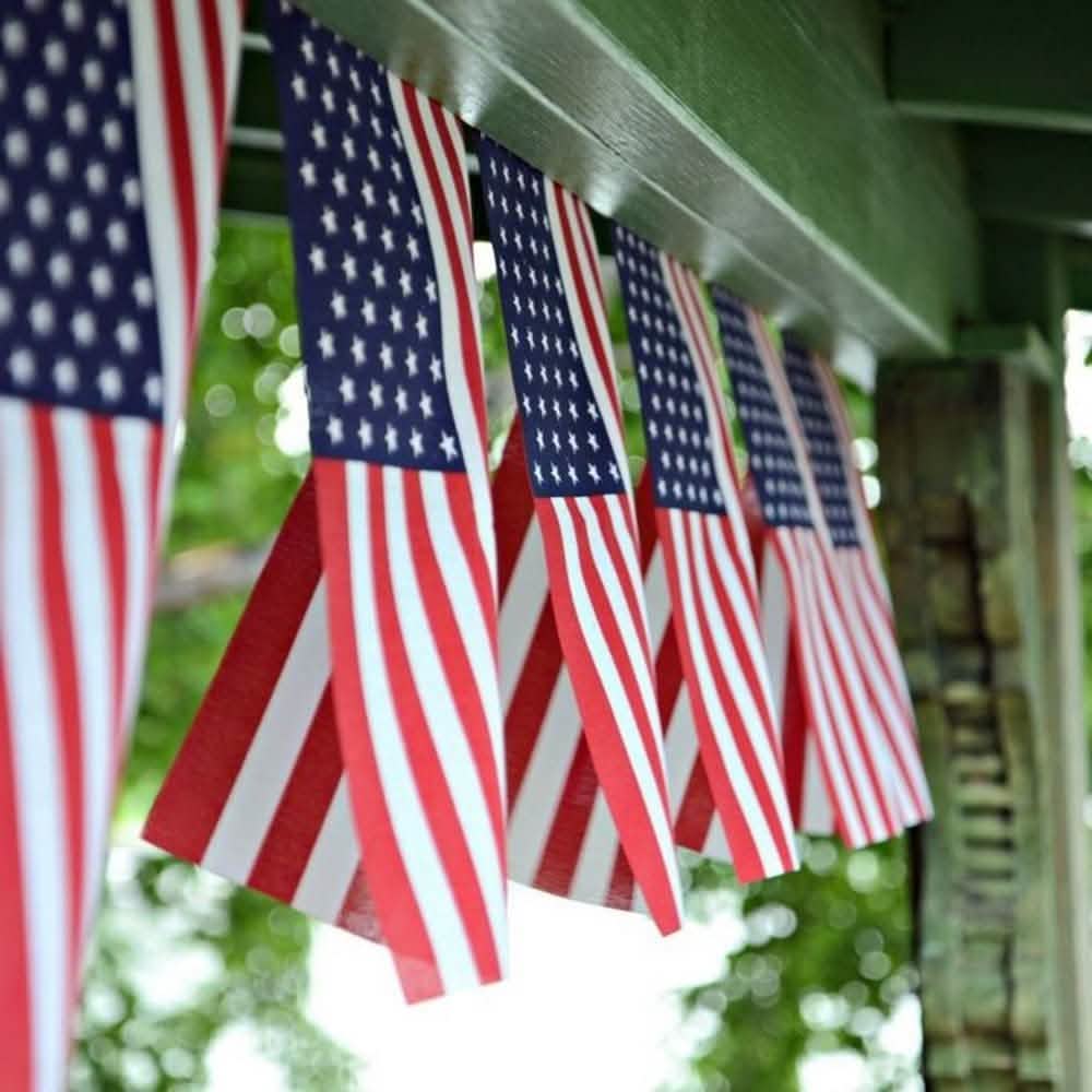 USA American String Pennant Banners Holiday Decor & Apparel - DailySale