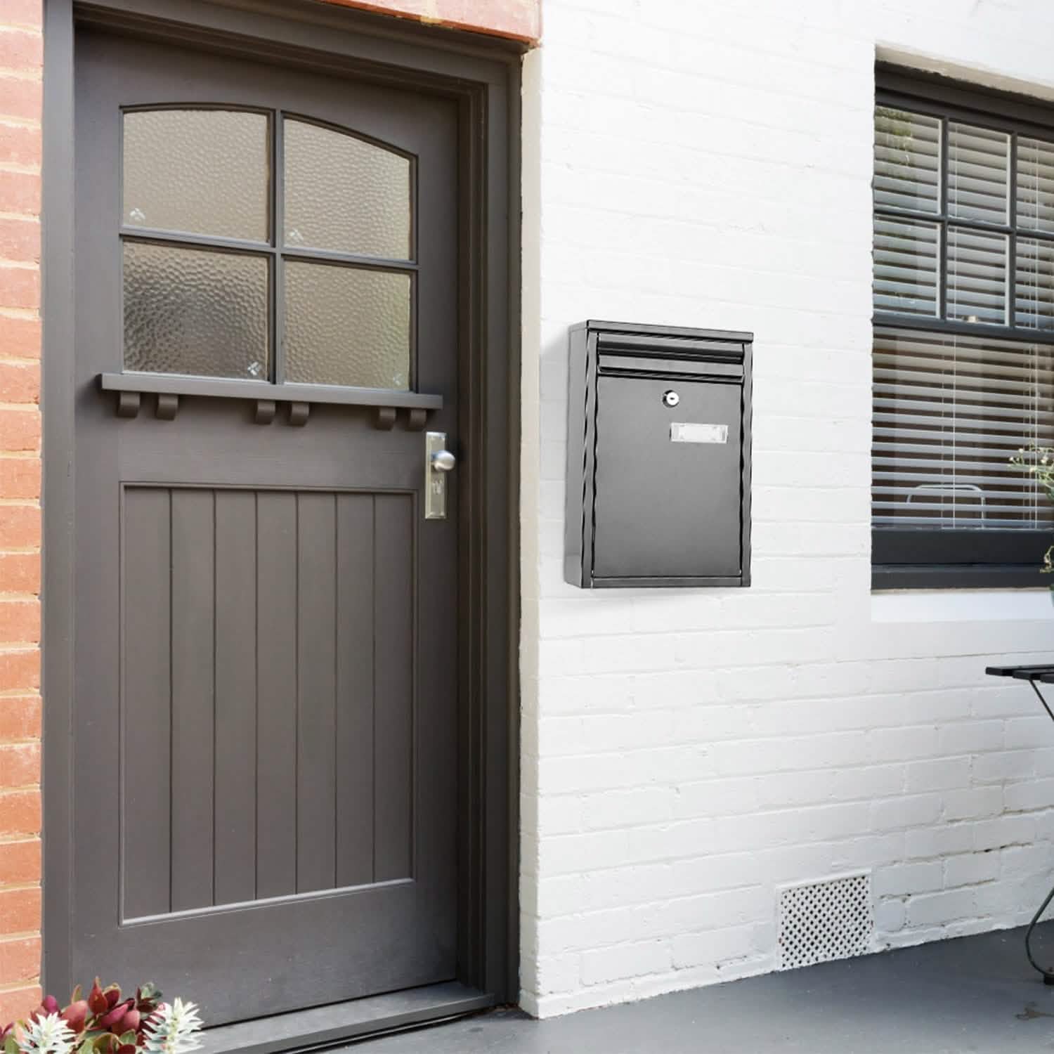 Wall Mount Mailbox Lockable Galvanized Iron Letter Post Box Home Improvement - DailySale