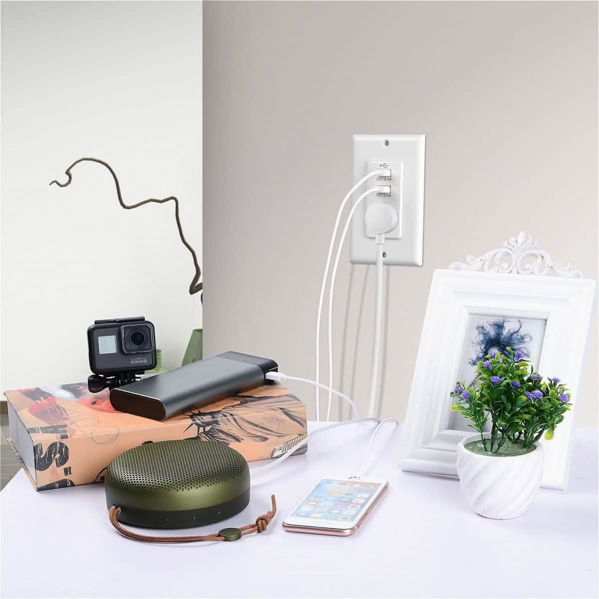 White Light Sensor Dual USB Wall Outlet Gadgets & Accessories - DailySale