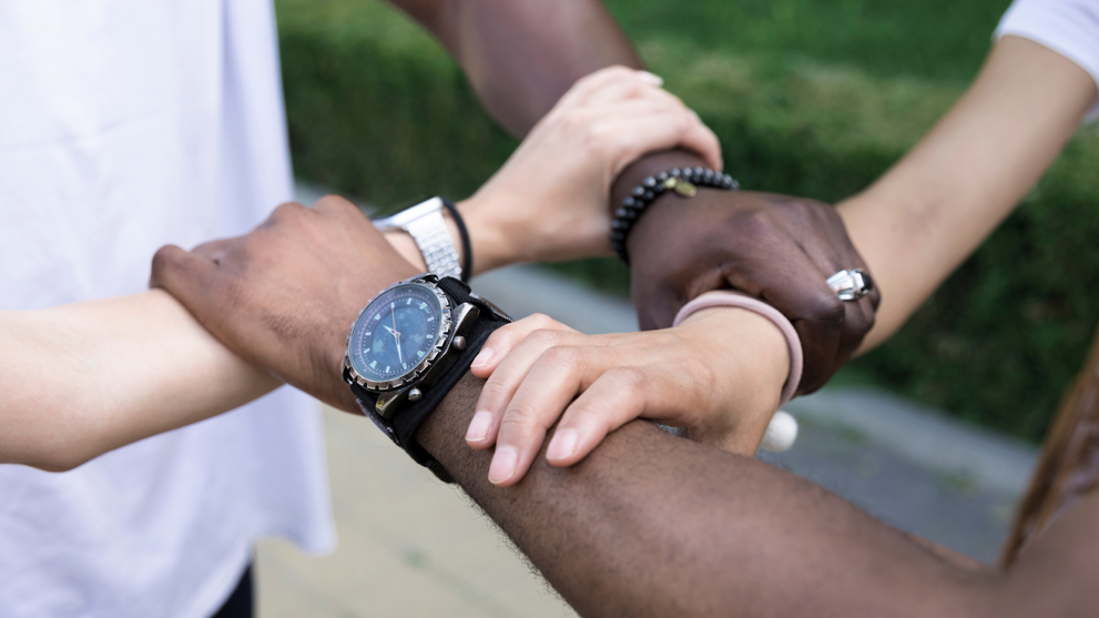 Top Watches Under $500 That Look Luxurious