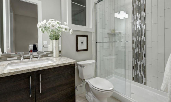 Keep Your Bathroom Looking Spotless With These Tips and Tools