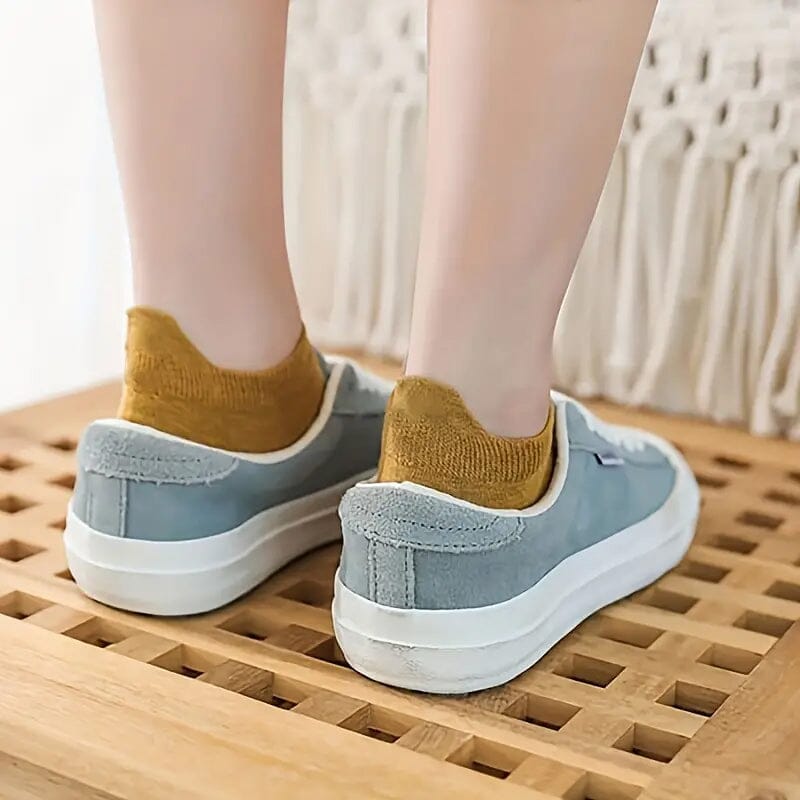 10-Pairs: Women's Cute Embroidered Soft & Lightweight Low Cut Ankle Socks Women's Shoes & Accessories - DailySale