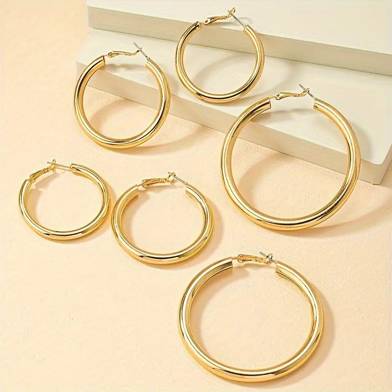 Elegant, Trendy and Shiny Gold Hoop Earrings